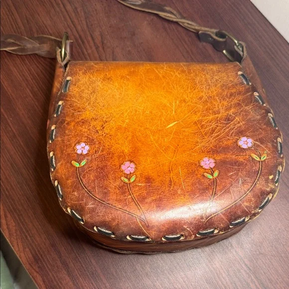 Floral Embroidered Brown Leather Bag 1970’s - Picture 3 of 4